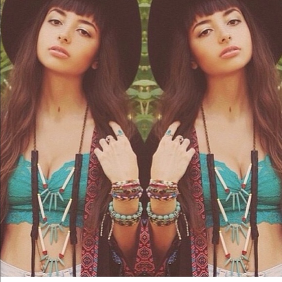 Love + Leather Point It Out Necklace - Picture 6 of 8